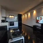 Potulicka Centrum شقة