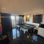 Potulicka Centrum شقة